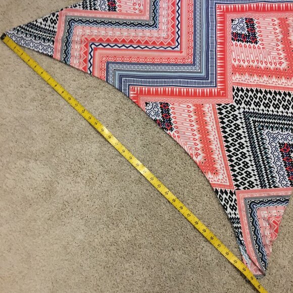 Retro 70s Vintage Handmade Zig-Zag Handkerchief and Cut Out Top - Picture 16 of 16